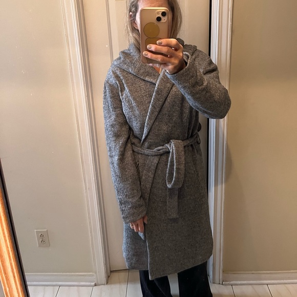NWT rayon and wool wrap hooded coat Forever 21 - Picture 5 of 15